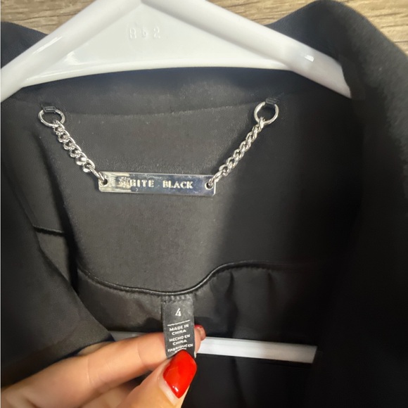 White House Black Market Black Cropped Blazer - Picture 4 of 6